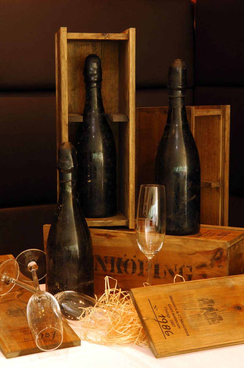 SHIPWRECKED 1907 HEIDSIECK