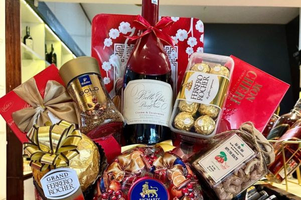 Mẫu giỏ quà tết doanh nghiệp