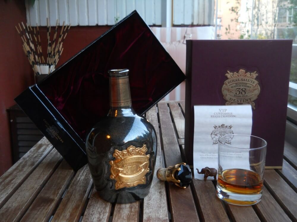 Đặc điểm của rượu Chivas 38