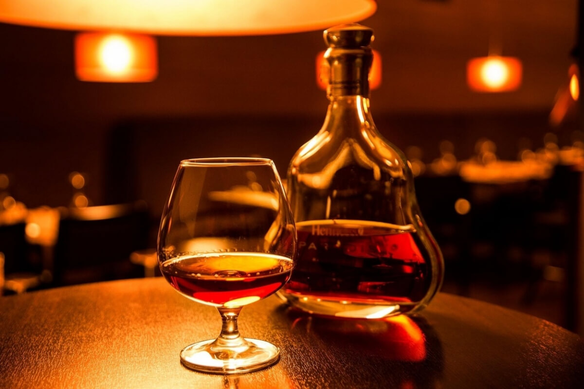 Hướng dẫn bạn cách thưởng thức rượu brandy đúng chuẩn