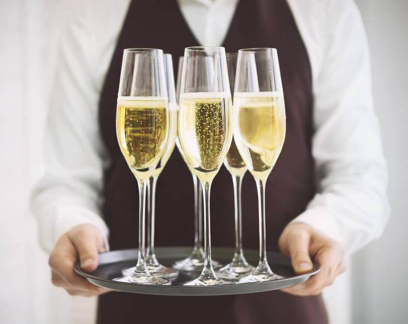 Rượu champagne là gì