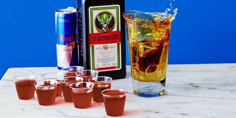 CÁCH UỐNG RƯỢU JAGERMEISTER CHUẨN VỊ BARTENDER CHUYÊN NGHIỆP