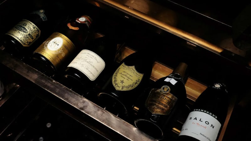 Rượu Champagne là gì?