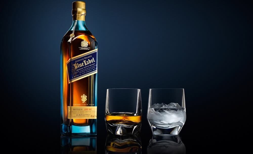 Hướng dẫn bạn cách thưởng thức rượu Johnnie Walker Blue Label đúng điệu