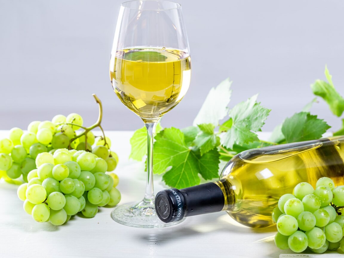 Rót rượu vang trắng