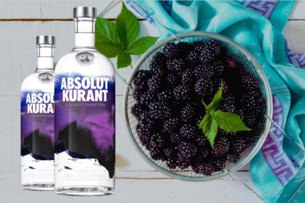 Rượu Vodka Absolut Kurant 700ml