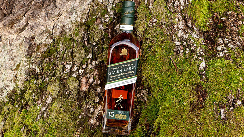 Rượu Green Label được sản xuất như thế nào?