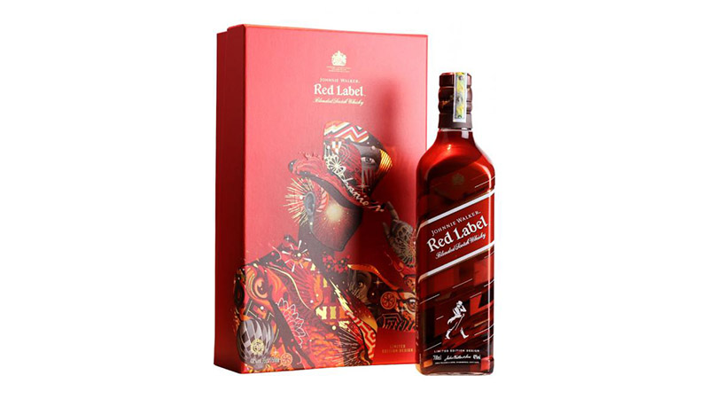 Rượu Johnnie Walker Red Electric được sản xuất như thế nào?