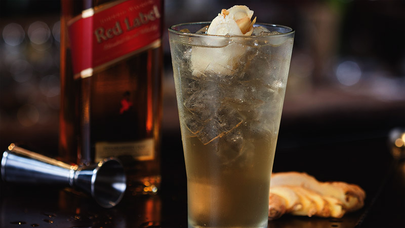 Thưởng thức rượu Red Label