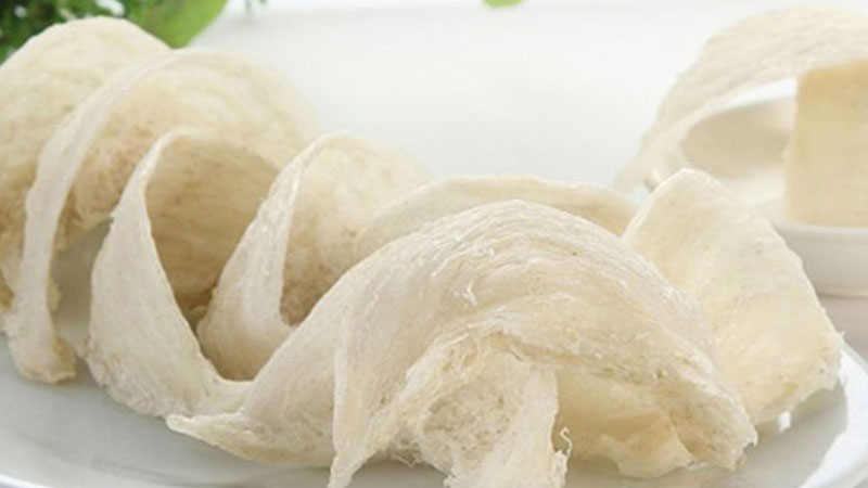 Yến sào cũng mang đến rất nhiều lợi ích về mặt thể chất của trẻ