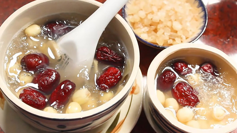 Yến chưng táo đỏ hạt sen mang đến nhiều lợi ích cho sức khỏe