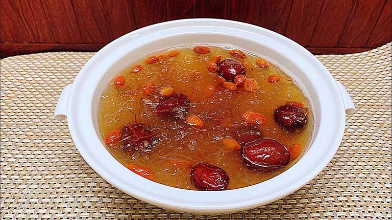 Yến chưng táo đỏ kỷ tử giúp bổ sung hàng loạt chất có lợi cho cơ thể
