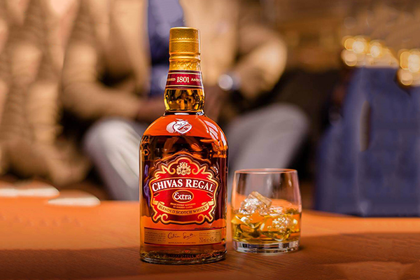 Chivas Regal Extra mang đến hương thơm quyến rũ và vị ngọt ngào