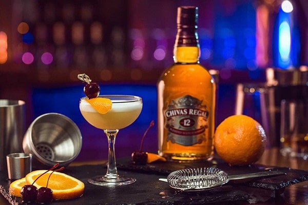 Pha chế cocktail từ Chivas 12