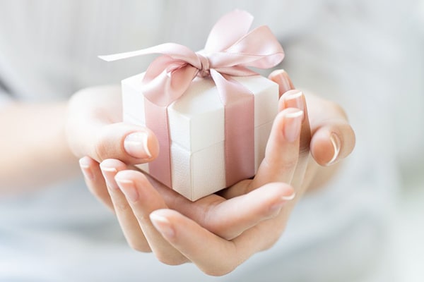 Hãy chắc chắn rằng món quà sinh nhật trở nên đặc biệt và ý nghĩa