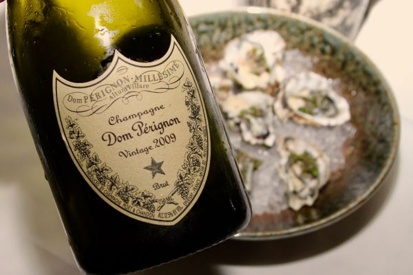 Rượu Champagne Dom Perignon Brut - Sự hoàn hảo thăng hoa.