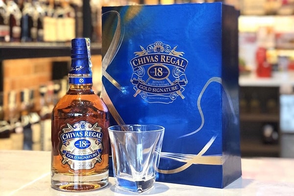 Nguyên liệu, giá thành của chivas 18