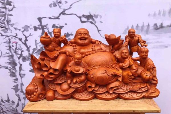 Tượng phong thủy hợp mệnh là quà tặng khai trương mang ý nghĩa phong thủy.