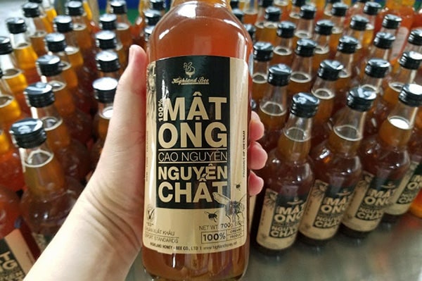Sự ngọt ngào và chăm sóc sức khỏe từ mật ong nguyên chất.