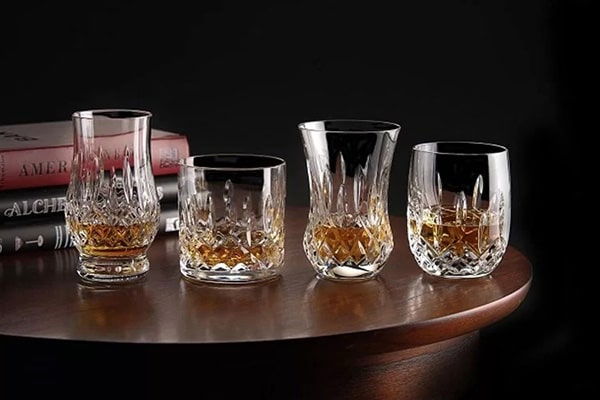 Bộ Ly Uống Rượu Whisky mang lại sự tinh tế và trang nhã trong từng cử chỉ uống rượu.