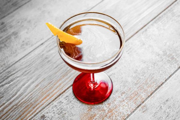 Cocktail Toronto có liên quan đến thành phố lớn nhất Canada