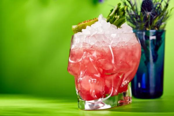 Hương vị đặc trưng đến từ rượu Rum và một số nguyên liệu khác