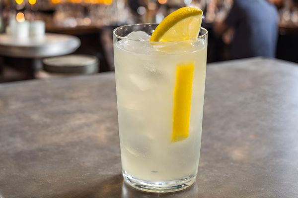 Cocktail Tom Collins - Hương vị sản khoái tươi mát