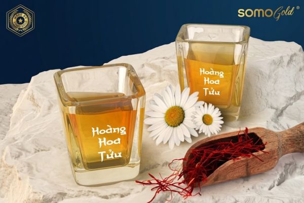 Hoàng Hoa Tửu Somo Gold ngon hơn khi dùng vào dịp gia đình sum vày